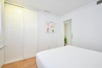 Beautiful Apartment in Madrid Río - B&B Madrid