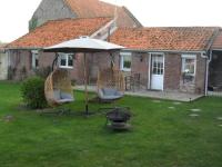 Le clos des tracteurs d'antan - Bed and Breakfast