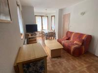 Appartement 3 pièces avec ascenseur et balcon, proche navettes gratuites - FR-1-515-33 - B&B