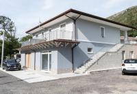 Moon Valley Holiday Home - B&B Lauria