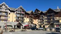 Appartement 4 à 6pers Valmeinier Résidence 4 étoiles - Piscine - B&B