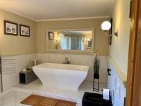 Camera Matrimoniale Deluxe con Vasca