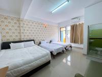 Chambre Quadruple avec Salle de Bains Privative