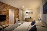 Room for 2 Old town view