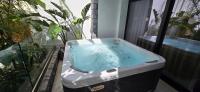 Junior Suite Pool View & Outdoor Jetted Tub