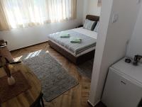 Nikolic apartment - Ferienwohnung Niš