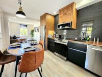 5Min to Falls Historic RiverView - Bed and Breakfast Boischatel