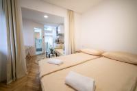 Four Seasons Apartments - B&B
