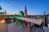Designer Single Family House-Rooftop- Hot Tub - B&B