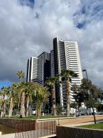 Apartamento UrbanSky con terraza - Chambres d’hôtes Málaga