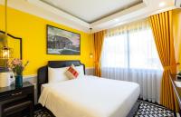 King Room with Mountain View