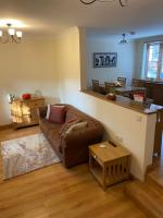 Little Nest EV Point - B&B Wadebridge