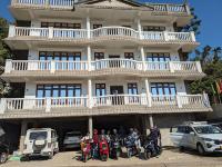 Aqua Homestay - B&B