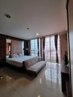 Luxurious Ancol Mansion Apartment - Ferienwohnung