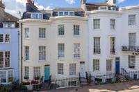 The Chic Coastal Retreat - 3BD - B&B