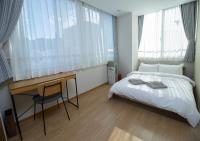 GLOCE 横須賀 HOTEL S l Yokosuka HOTEL S - B&B