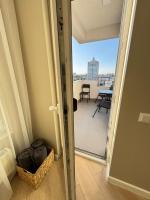 RentNow New Lux 3 Bedrooms Apartment with Balcony - B&B Chișinău