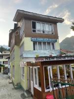 New snow view resort pahalgam - B&B