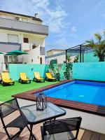 Villa Paraíso da Caparica - Bed and Breakfast