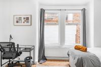 Urban Haven 2-Bedroom Apt, SW17 London - Sleep 5 - - Chambres d’hôtes Londres