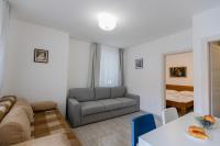 Apartment mit Terrasse