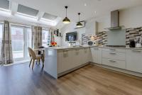 Luxurious 2 Bed House near Birmingham - B&B Bilston