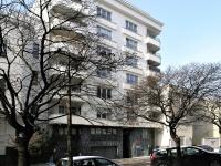 Metro Dzialdowska - Spacious studio - B&B Warsaw