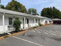 Heart of the Berkshires Motel - B&B