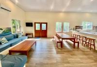Casa Cucula - is awesome! Walk to the surf - B&B