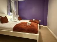 Cov - 3 Bed - Two Park Spaces - Contractors - B&B