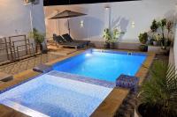Kidas Villa - Solar, AC, Wi-Fi, Private Pool & Gym - B&B Banda Kuu