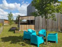 CHALET VINTAGE - Climatisé - Les Belles Ouvrières - Chambres d’hôtes Clermont-Créans