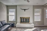 Modern Mountainside House - B&B