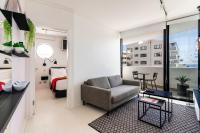Flamingo 501 - One Bedroom Sea Point Apartment - B&B