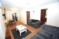 Spacious 3 Bedroom House in Beckton London - Chambres d’hôtes
