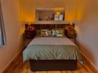 Chapel View Apartment C - B&B