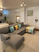 Studio Apartment on The Hill in Elko - B&B Elko