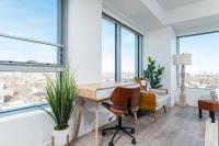 High Rise Retreat w City Skyline Views Shared Gym - Chambres d’hôtes Cambridge