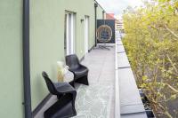 One-Bedroom Apartment with Balcony and Mountain View