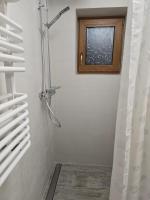 Appartamento con 2 Camere da Letto e Vista Giardino 