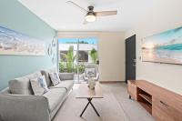 Brand New Condo Walking Distance to Playas del Coco Beach - B&B Coco