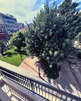 Luxurious wooden detail flat in city center - Chambres d'hôtes Chalcis