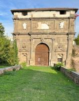 La casa sotto ai portici - B&B
