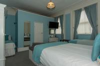 Quadruple Room with Shower