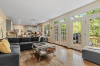 Entire 4-BR in Beloved DC Area Takoma Park - B&B Takoma Park