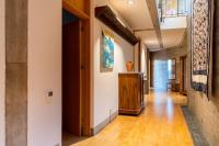 Paradise Peek, Platres - B&B