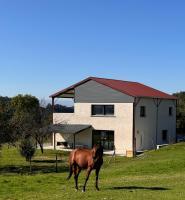 Gites de Landuzière - Bed and Breakfast Odret