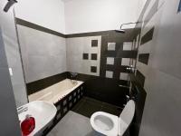 Dutch Heaven - Luxury Rental Villa Near Cochin Airport - Chambres d'hôtes Nedumbassery