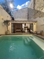 Pool Suite - B&B Vallabrègues