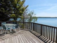 Golden Crystal Shores - B&B Beulah